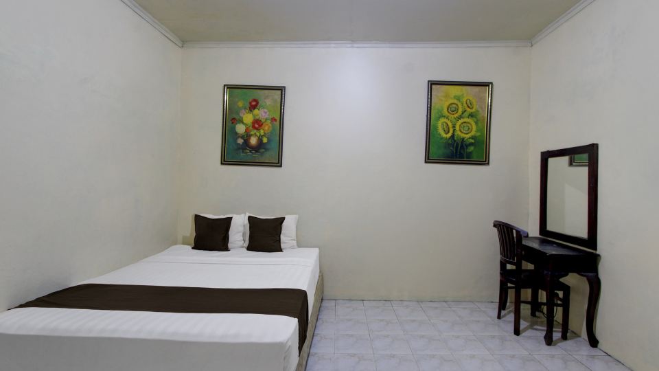 Hotel O near Kampung Batik Kauman formerly Chakra Homestay