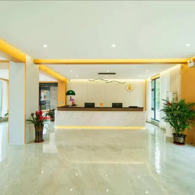 易蔓假日飯店（海南大學儋州校區店） 石花水洞附近的飯店