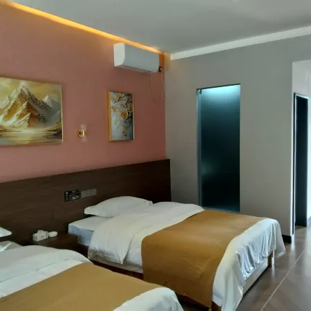 Xixia Xiaozhu Homestay (Bee Town)