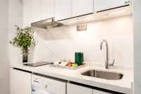 Jinxiu Huacui Light Luxury Apartment