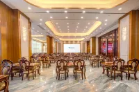 Huazhou Huaxun Wyndham Hotel - พร้อมอาหารเช้า