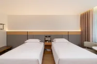 Donglin Maison New Century Hotel (Donglin Temple) - Pet friendly