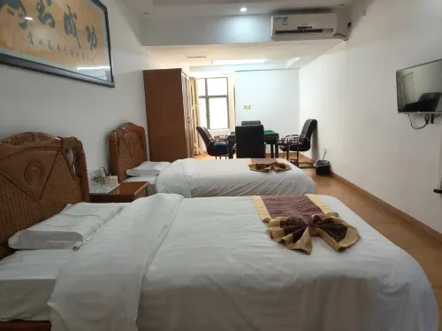Ding'an Huangzhu Baomiyuan Country Vacation Apartment - 2 estrellas