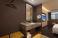 Dalian Xi'an Hotel (Zhongshan Square, Donggang Music Fountain Metro Station Branch) - Cheap