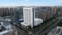 Petroleum Hotel