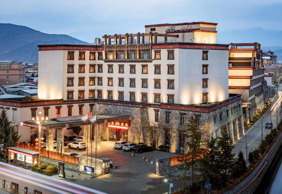 hotel overview picture
