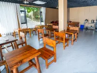 Cliffwood Lodge Hotels in Hefeng