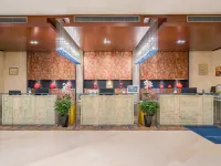 Grand Mercure Beijing Central（Near Tian‘anmen square and Forbidden City） Hotels near Xidan