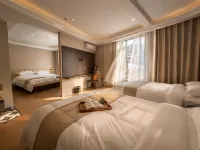 Chuxiong Shimai Yisu Hotel - Pysäköinti