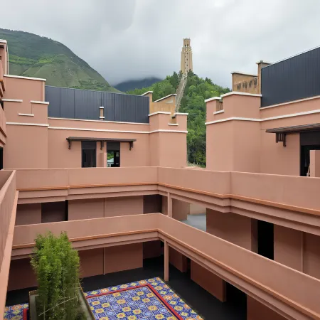 Phoenix Suji · Xueling Courtyard (China Ancient Qiang City)
