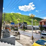 久治綠水青山大飯店 - 停車場