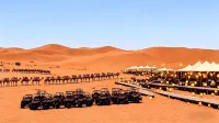 Zhongwei Tengoll · KK Qiongjing · Tengger Desert Luxury Stargazing Homestay Collection - Homestays