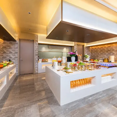 Lavande Hotel (Shenyang North Station West Tower Ethnic Culture Street Branch)
