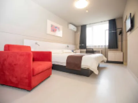 Jinjiang Inn (Hengshui Railway Station) Hotels in Hengshui