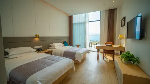 Guang'an Xunxi Jiangnan Resort Hotel
