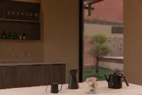 October Wild Luxury Villa Hotel