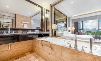 Sheraton Zhongshan Hotel