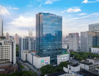 Golden °R Hotel(Shenlongcheng Store of Municipal People's Government)