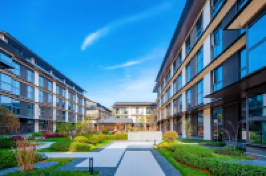 舟山禾葉飯店（普陀山機場蜈蚣峙碼頭店）