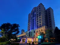 Holiday Inn Express & Suites SINGAPORE NOVENA by IHG Hotels near Novena Square