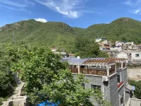 Miaofengshan Songpeng Tea House B&B Hotels near Xiantai Tourist Sites