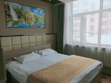 Jiansanjiang Jiantong Business Hotel Отели рядом со станцией Jiansanjiang Railway Station