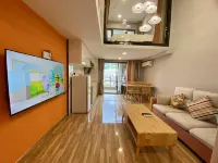 Guangzhou Zengcheng Baishuizhai Forest Valley Golden Leaf Hot Spring Holiday Villa