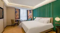 Magnotel Hotel (Guanyun Renminguangchang) - Parkering