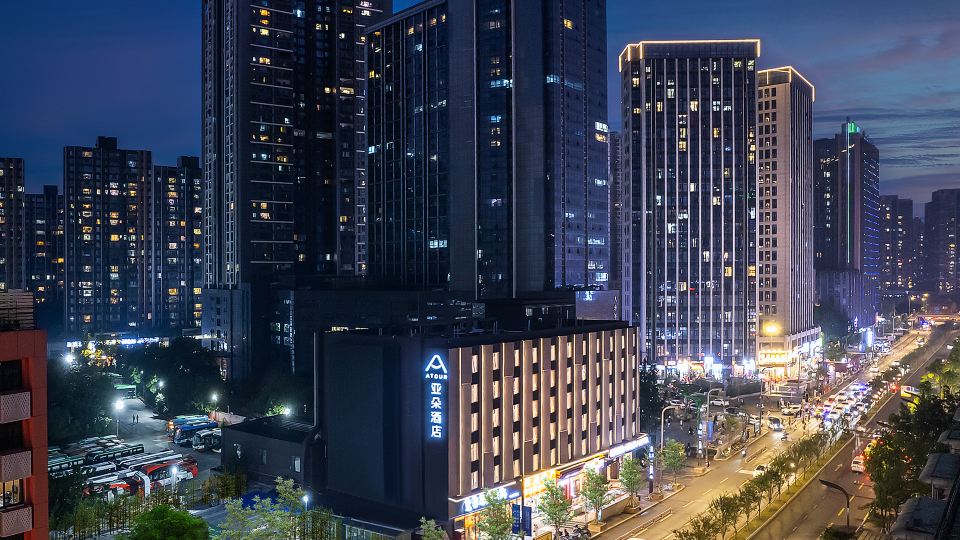 East Street Jiuyanqiao Chengdu Atour Hotel