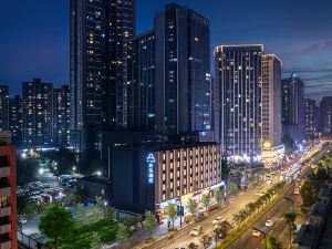 East Street Jiuyanqiao Chengdu Atour Hotel