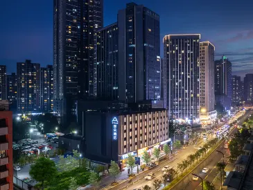 East Street Jiuyanqiao Chengdu Atour Hotel
