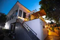 Yi Su Hot Spring Hotel (Nanjing Qinhuai Confucius Temple) Các khách sạn ở Khu đền Fuzi