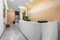 INITIAL · Li She Hotel Nanjing Xinjiekou - 2-Star