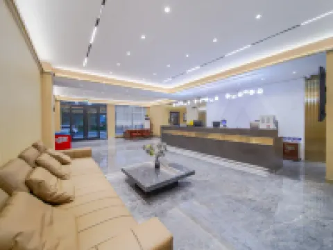 GELI Hotel (Linyi Pingyi Yinhua Road) Hoteles en Pingyi