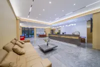 GELI Hotel (Linyi Pingyi Yinhua Road)