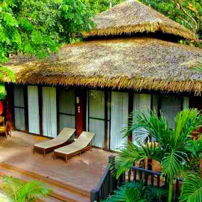 Lihim Resorts Hotel Exterior