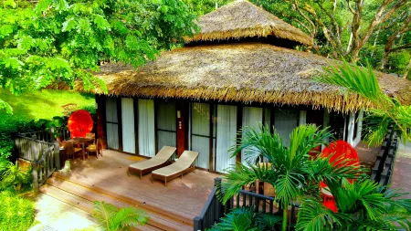 Lihim Resorts Отели рядом с достопримечательностью «Остров Минилок»