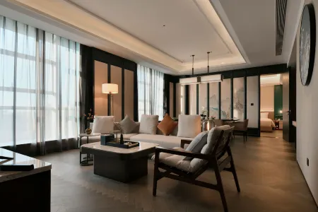 Hotels in Barcelona Отели в г. Цзесю