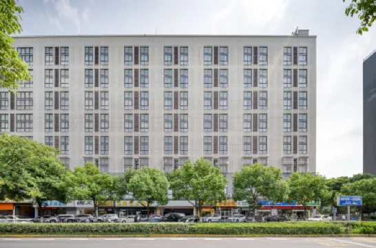 HanTing Hotel (Tongxiang Xiaochang East Road) Các khách sạn ở Đồng Hương