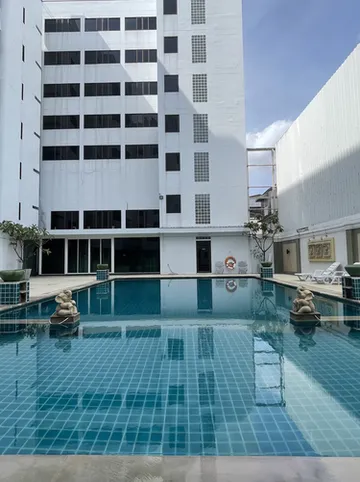 รูปภาพของเอบีน่า เฮ้าส์