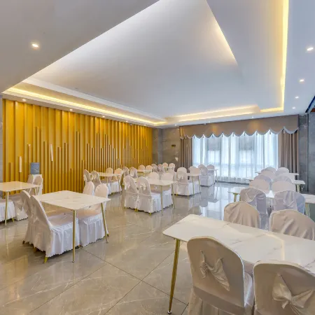Gui Zhou Jun He Hotel