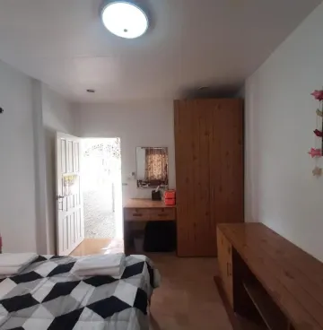 เคียงคู่