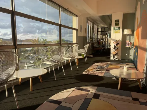 Space Cap Hotel - 2-Star