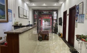 Jingmen Luohe Hotel