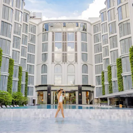 The Salil Hotel Riverside Bangkok Отели рядом с достопримечательностью «Watermark Чао Пхрая»