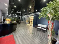 Lakes E-Sports Hotel (Water Conservancy and Hydropower College)