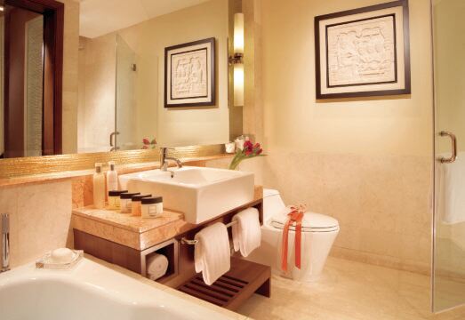 오크우드 프리미어 코즈모 자카르타