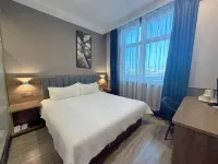7 Days Premium Hotel (Jinzhong Jiexiu Railway Station Mianshan South Street) - parking