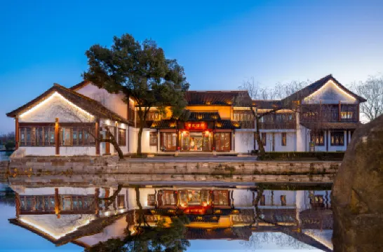 紹興鑑湖·黄龍璀麗リゾートホテル 紹興柯岩風景区周辺のホテル