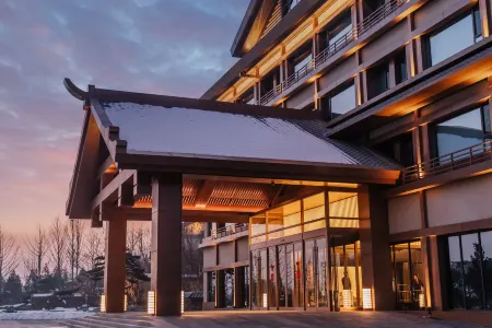 Yunmu Hot Spring Resort Отели рядом с достопримечательностью «Yunzhonghe Hot Spring Tourist Resort»